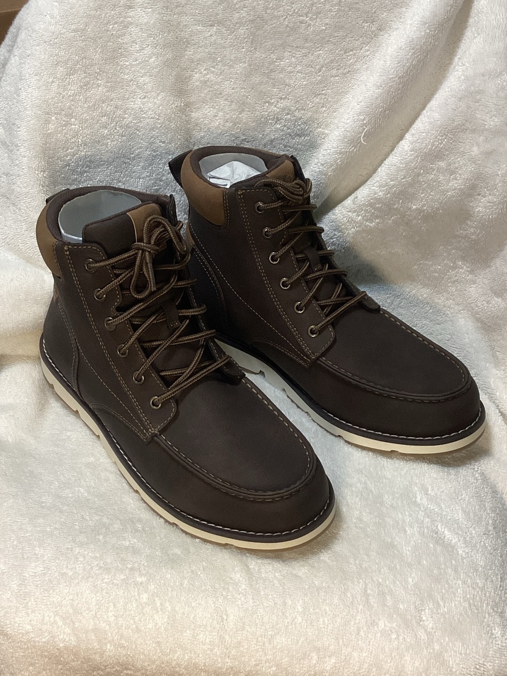 Dockers Men's Davis Chukka Dark Brown Lace-Up Boots NEW 11.5